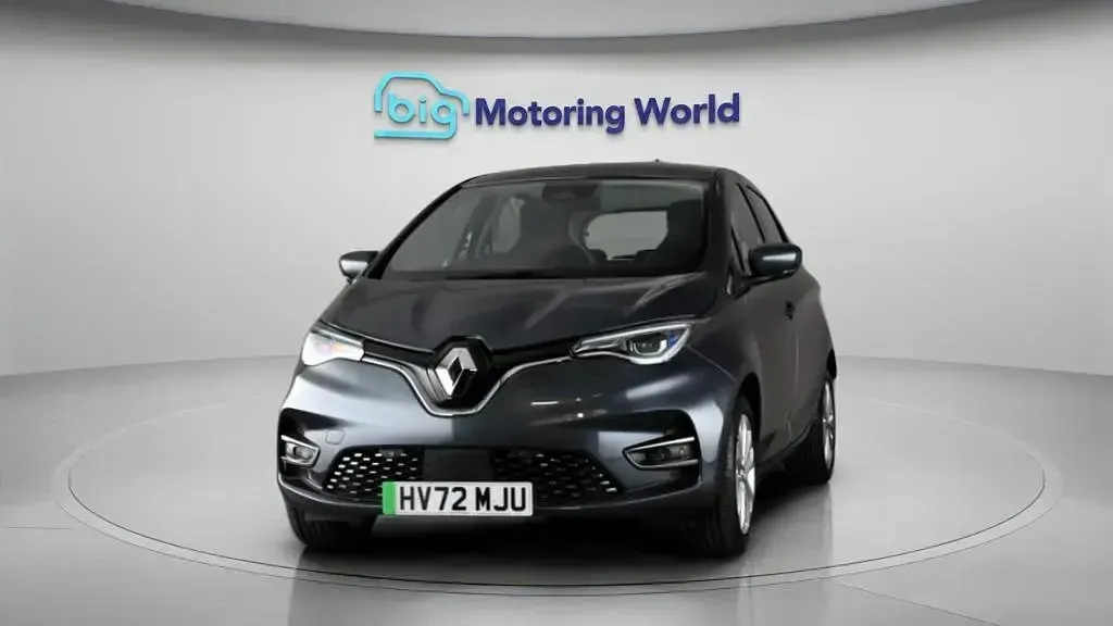 Used Renault Zoe Version S 98 kW (134 HP) 2022 Hatchback