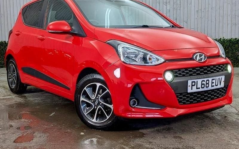Used Hyundai i10 Premium 88 HP (64 kW) 2020 Hatchback