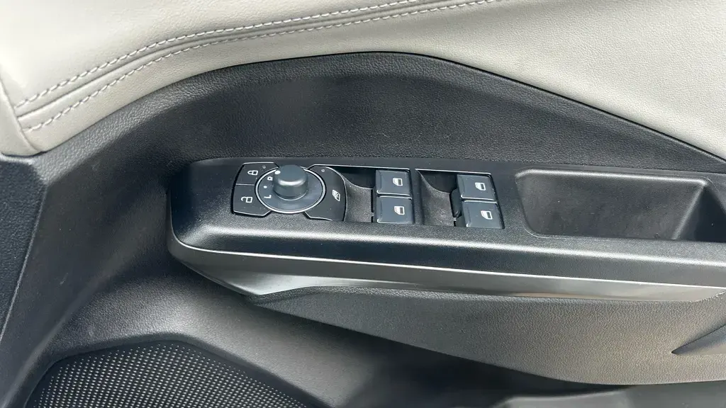 Used Ford Puma Gen-E Select 123 kW (168 HP) 2025 SUV