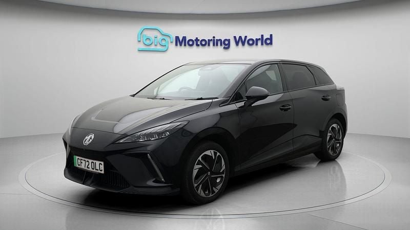 Used MG MG4 EV Trophy 147 kW (201 HP) 2022 Black Hatchback