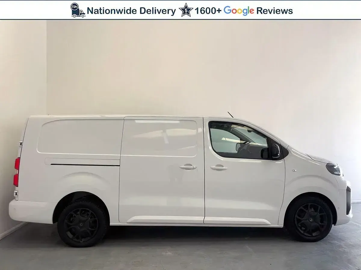 Used Citroën Dispatch 120 HP (88 kW) 2024 White MPV