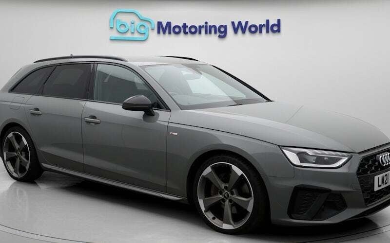 Used 2025 Audi A4 Black Edition Estate | £20,300 (Good price) - Image 1/4