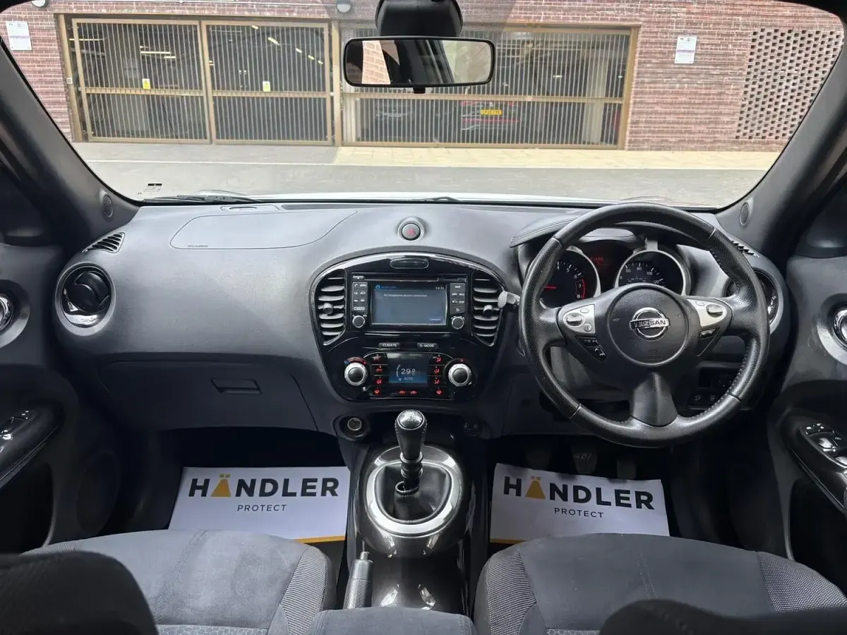 Used Nissan Juke N-Connecta 2017 Silver SUV