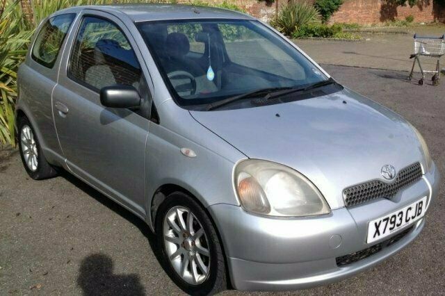 Used Toyota Yaris 2000 Hatchback