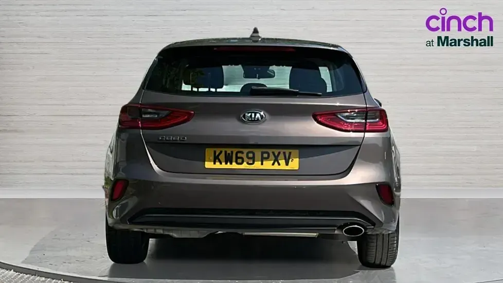 Used Kia Ceed 136 HP (100 kW) 2019 Brown Hatchback