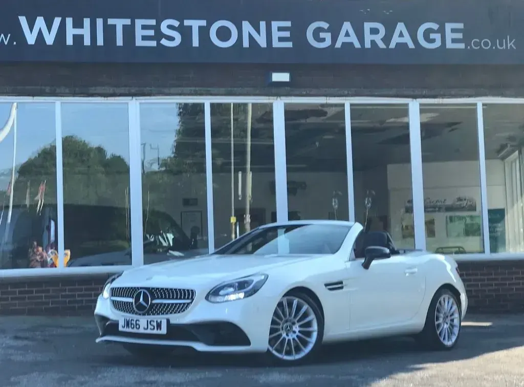 Used Mercedes E250 AMG line 2017 White Cabriolet