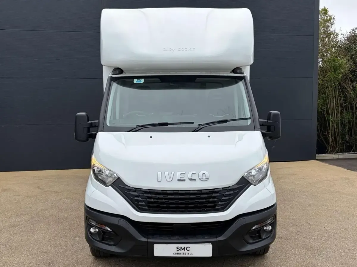 Begagnad Iveco Daily 2021 Vit Cab