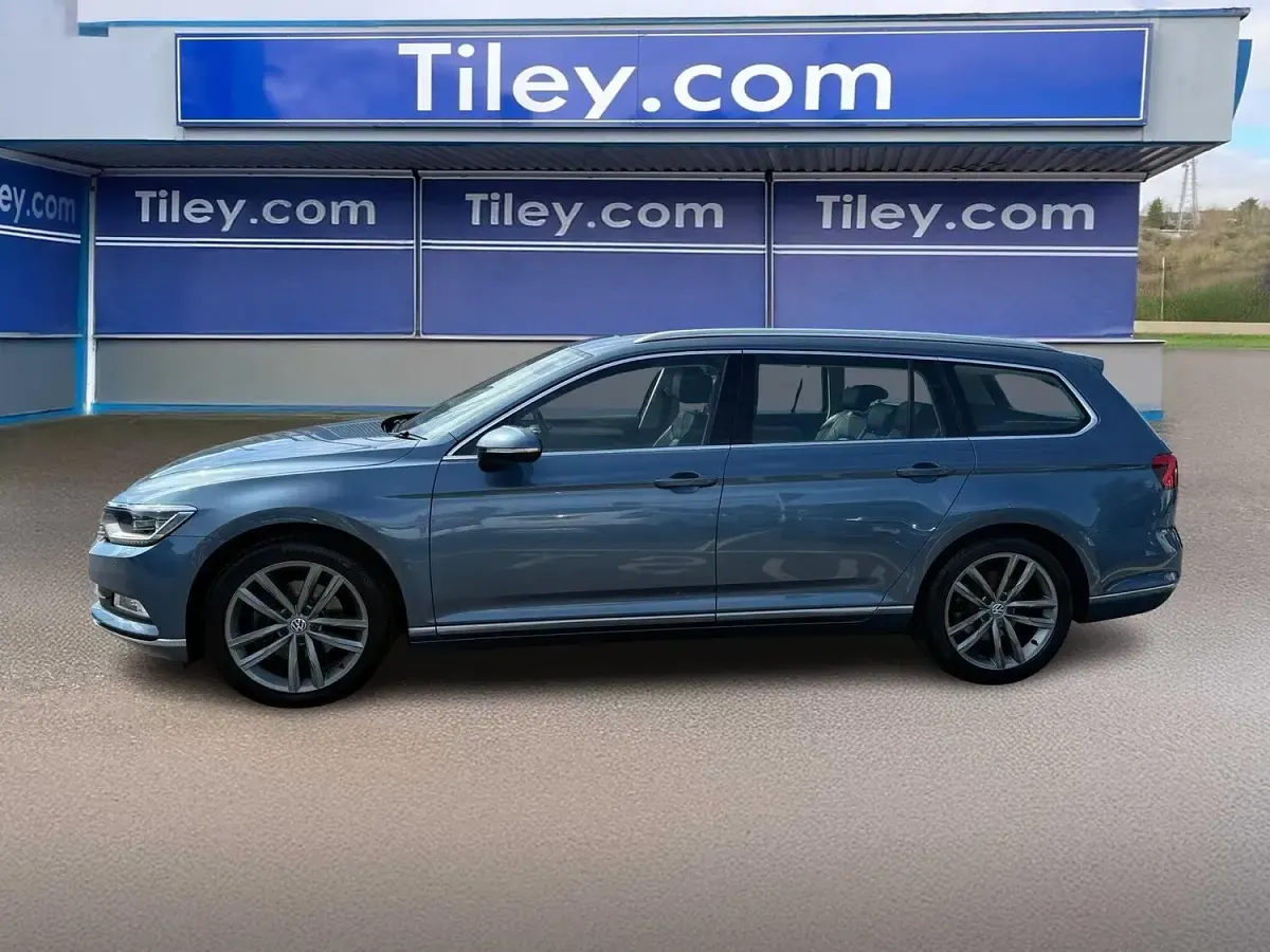 Used VW Passat GT 150 HP (110 kW) 2017 Blue Estate