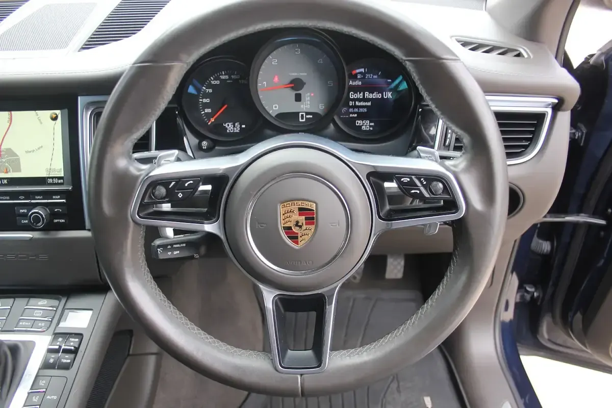 Used Porsche Macan S 2015 Blue SUV