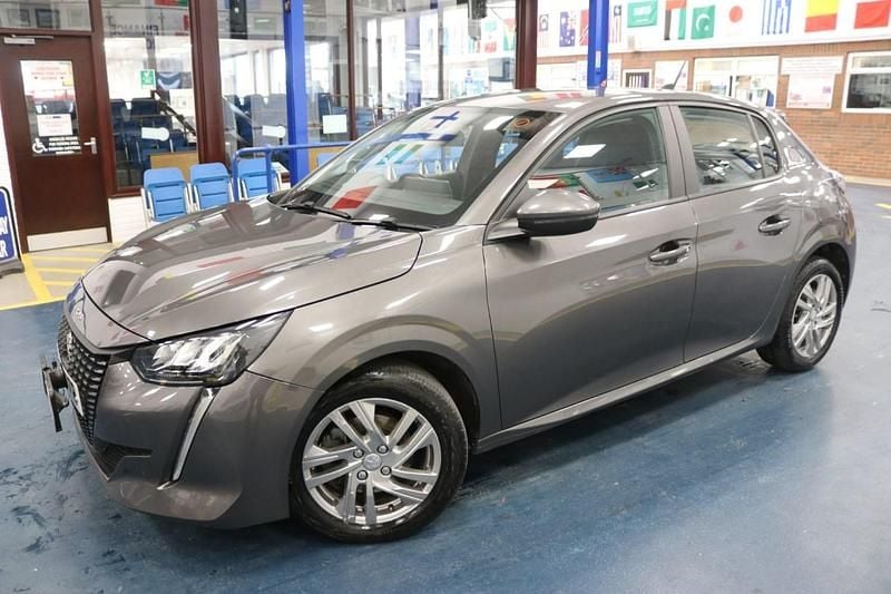Used Peugeot 208 Active 100 HP (73 kW) 2020 Grey Hatchback