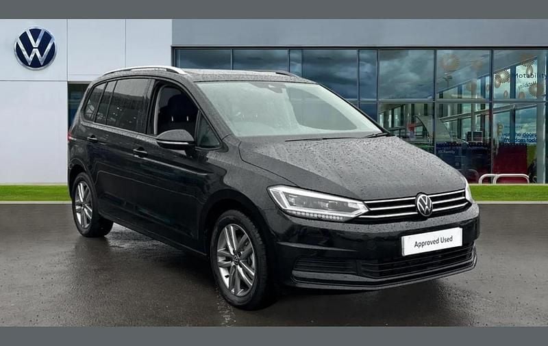 Used VW Touran Match 147 HP (108 kW) 2025 Black MPV