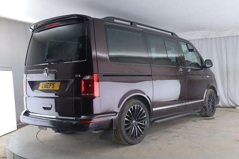 Used VW Caravelle Executive 204 HP (150 kW) 2016 Purple MPV