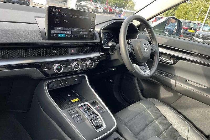 Used Honda CR-V Elegance 184 HP (135 kW) 2025 White SUV