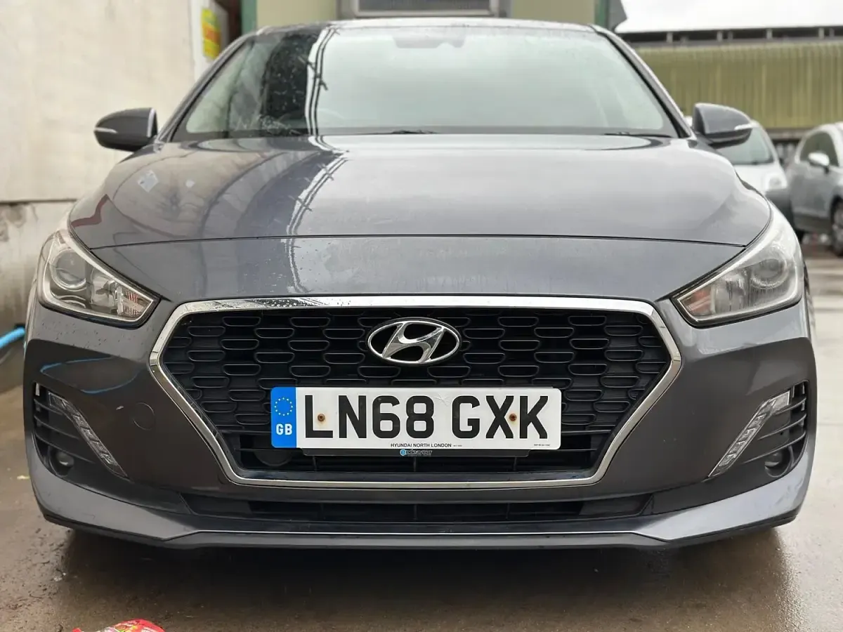 Used Hyundai i30 SE 120 HP (88 kW) 2018 Grey Hatchback