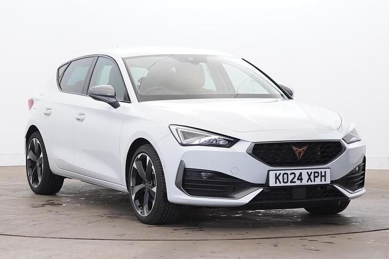 Glacial white Used 2024 Cupra Leon Hatchback | £19,990 - Image 1/4