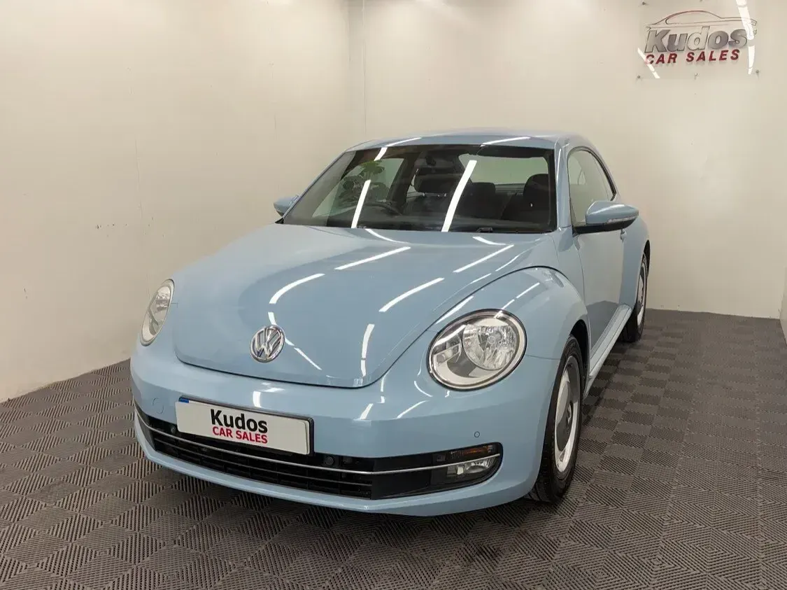 Used VW Beetle Design 150 HP (110 kW) 2015 Blue Hatchback