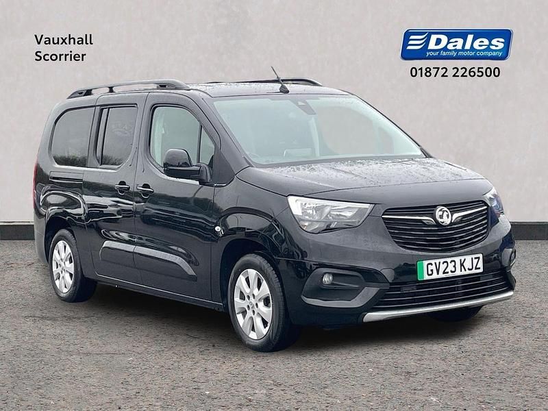 Used Vauxhall Combo Ultimate 100 kW (136 HP) 2023 Black MPV