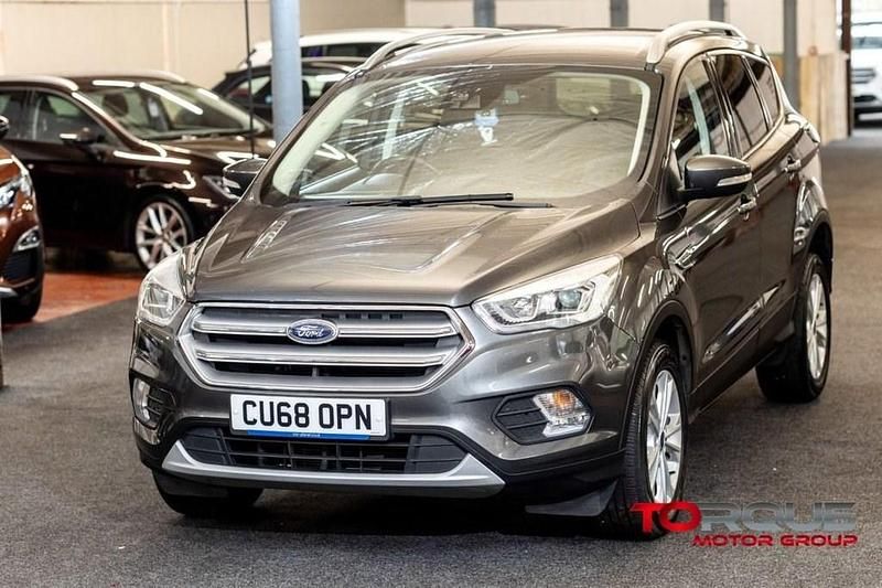 Used Ford Kuga Titanium 120 HP (88 kW) 2018 Grey SUV