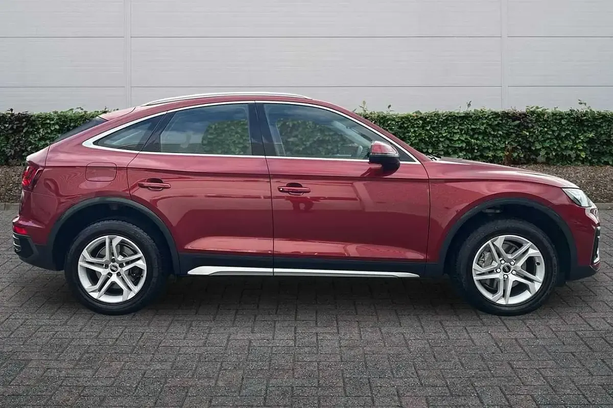 Used Audi Q5 Sport 204 HP (150 kW) 2021 Red SUV