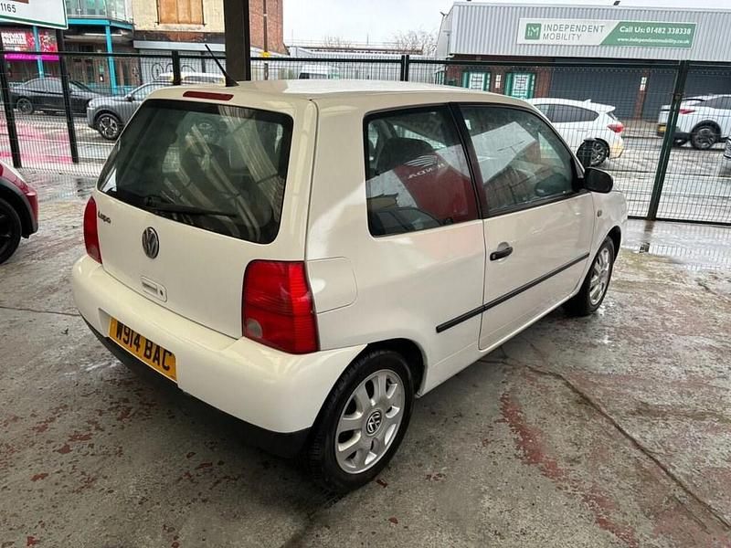 Used VW Lupo 50 HP (36 kW) 2000 White Hatchback
