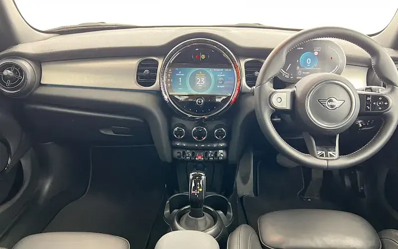 Used Mini Cooper Exclusive 136 HP (100 kW) 2022 Green Hatchback