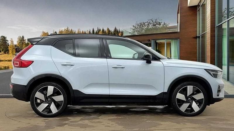 Used Volvo EX40 Plus 185 kW (252 HP) 2025 Blue SUV