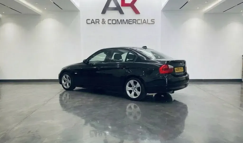 Used BMW 320 Efficient Dynamics 163 HP (119 kW) 2010 Black Sedan