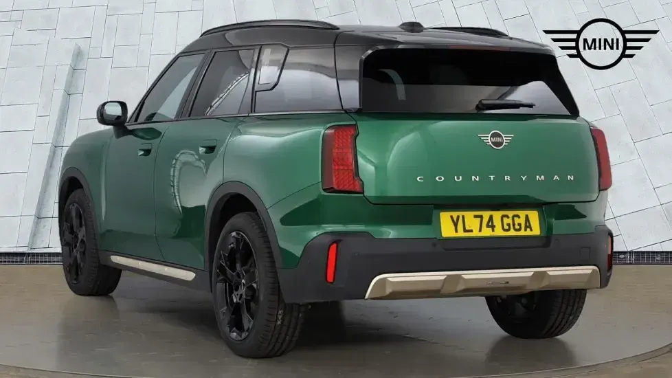 Used Mini Countryman 168 HP (123 kW) 2025 Green SUV
