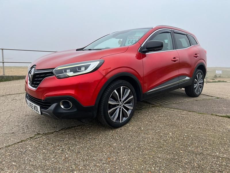 Used Renault Kadjar Signature 2015 Red SUV