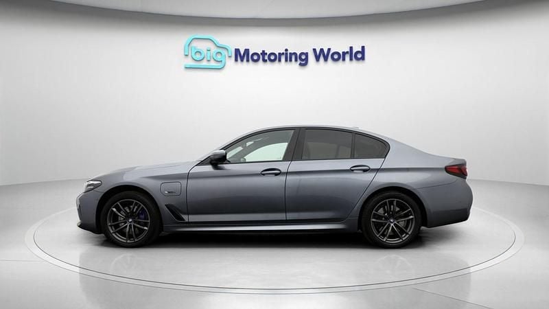 Used BMW 530e M Sport 289 HP (212 kW) 2021 Blue Sedan