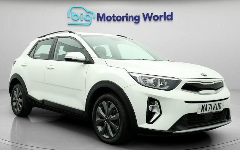 Used 2024 Kia Stonic SUV | £11,400 (Super price) - Image 1/4