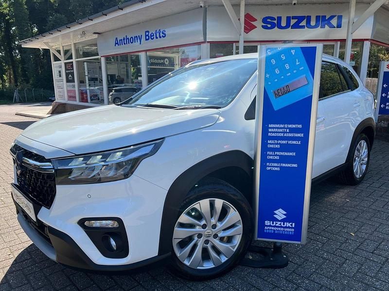 Used 2023 Suzuki SX4 S-Cross SUV | £15,749 (Good price) - Image 1/2