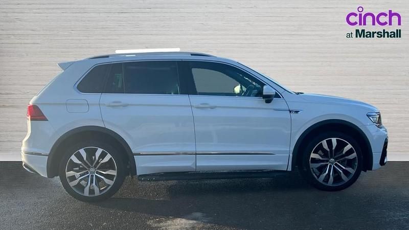 Used VW Tiguan R-line 240 HP (176 kW) 2017 White SUV