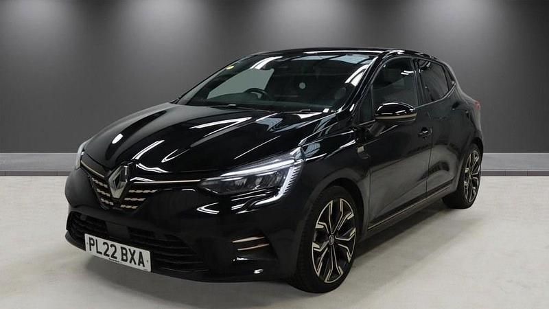 Used Renault Clio V 140 HP (102 kW) 2022 Black Hatchback