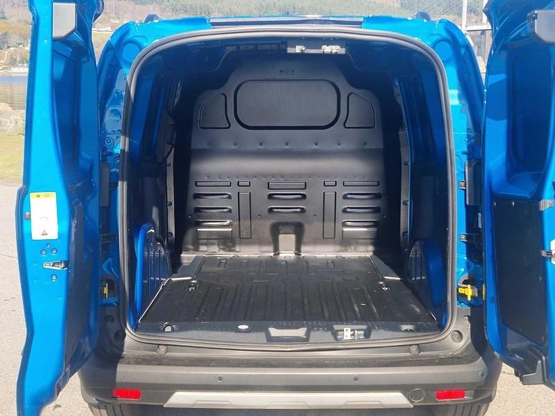 Used Ford Transit Active 99 HP (72 kW) 2025 Blue