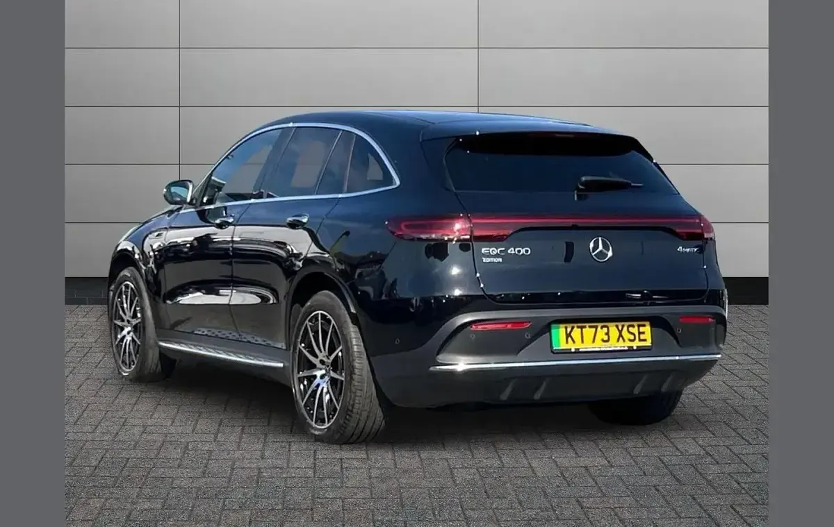 Used Mercedes EQC400 AMG line 294 kW (401 HP) 2023 Black SUV
