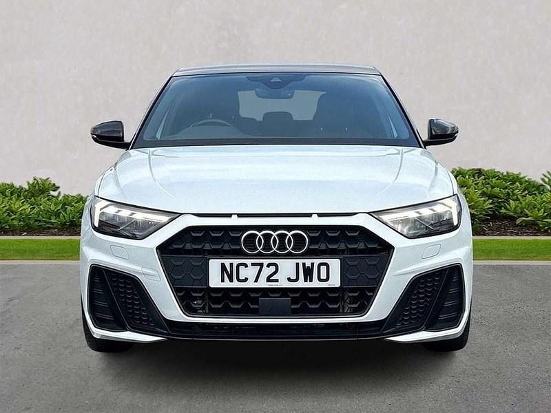 Used Audi A1 Black Edition 110 HP (80 kW) 2022 White SUV