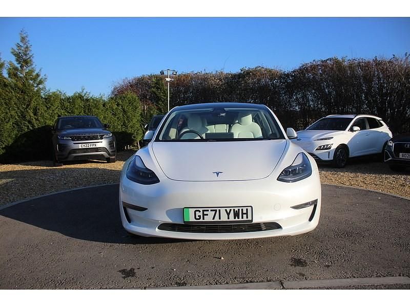 Used Tesla Model 3 11 kW (15 HP) 2021 White Sedan