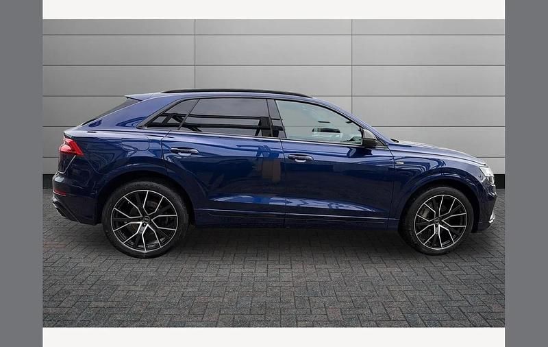 Used Audi Q8 Black Edition 340 HP (250 kW) 2022 Blue SUV