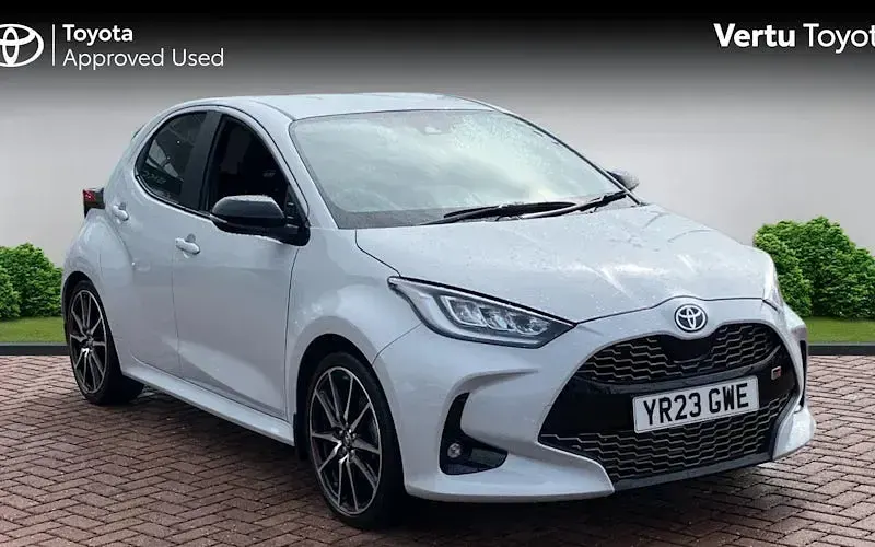 Used Toyota Yaris Hybrid Sport 116 HP (85 kW) 2023 Hatchback
