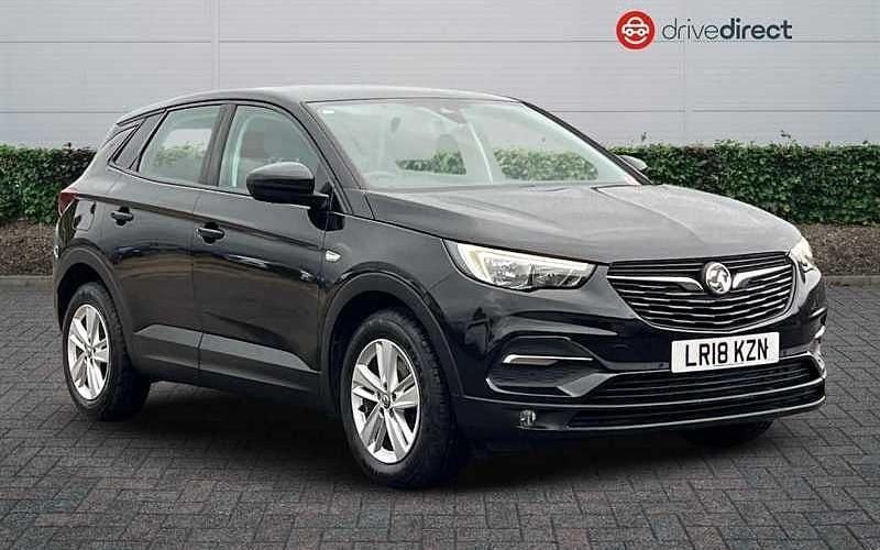 Two coat metallic diamond black Used 2018 Vauxhall Grandland X S SUV | £10,298 (Fair price) - Image 1/4