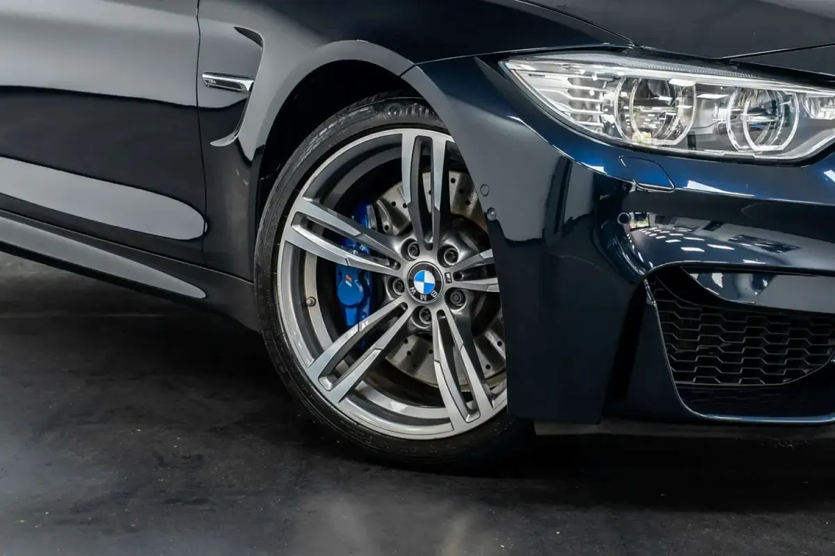 Używany BMW M4 Cabriolet Luxury Line 2016 Czarny Kabriolet
