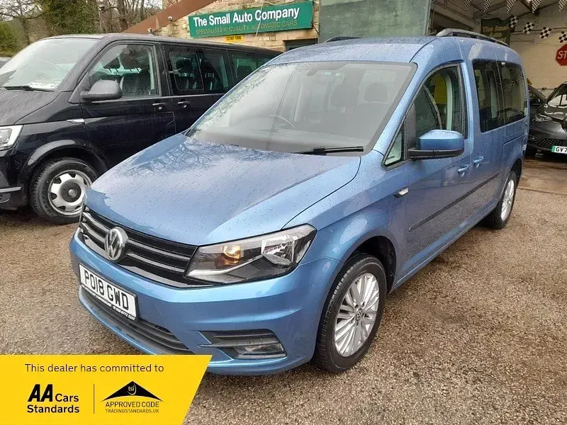 Begagnad VW Caddy Maxi Life 2018 Blå Minibuss