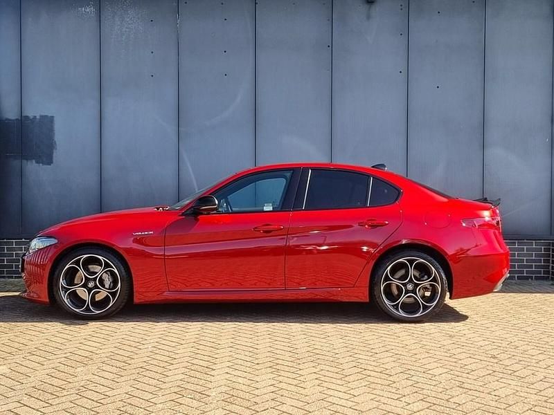 Used Alfa Romeo Giulia Saloon Veloce 2022 Red Sedan