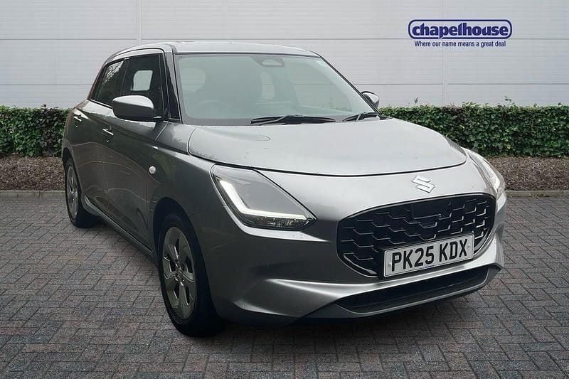 Used 2025 Suzuki Swift Hatchback | £17,495 (Expensive) - Image 1/4