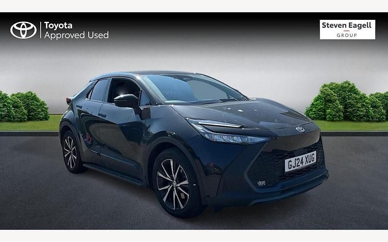 Used 2025 Toyota C-HR Design SUV | £25,295 (Fair price) - Image 1/3