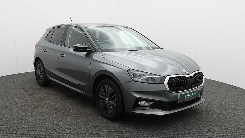 Graphite grey metallic body / black magic pearl effect roof Used 2023 Skoda Fabia Colour Edition Hatchback | £14,490 (Fair price) - Image 1/4