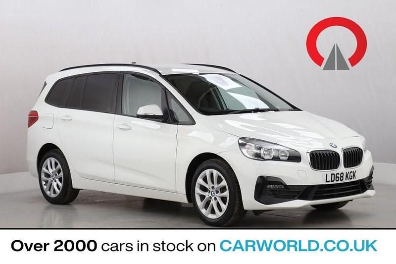 Used BMW 218 2018 White MPV