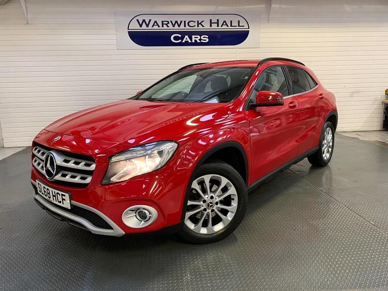Used Mercedes GLA200 SE 2018 Red SUV