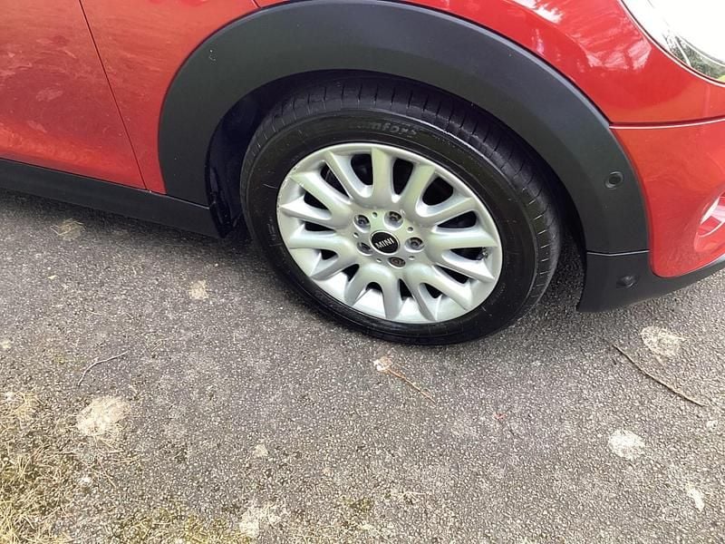 Used Mini Cooper Hatch 2014 Red Hatchback